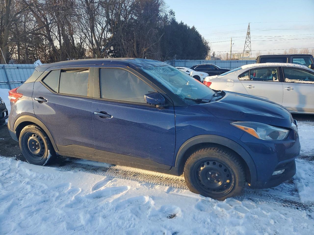 2019 NISSAN KICKS
