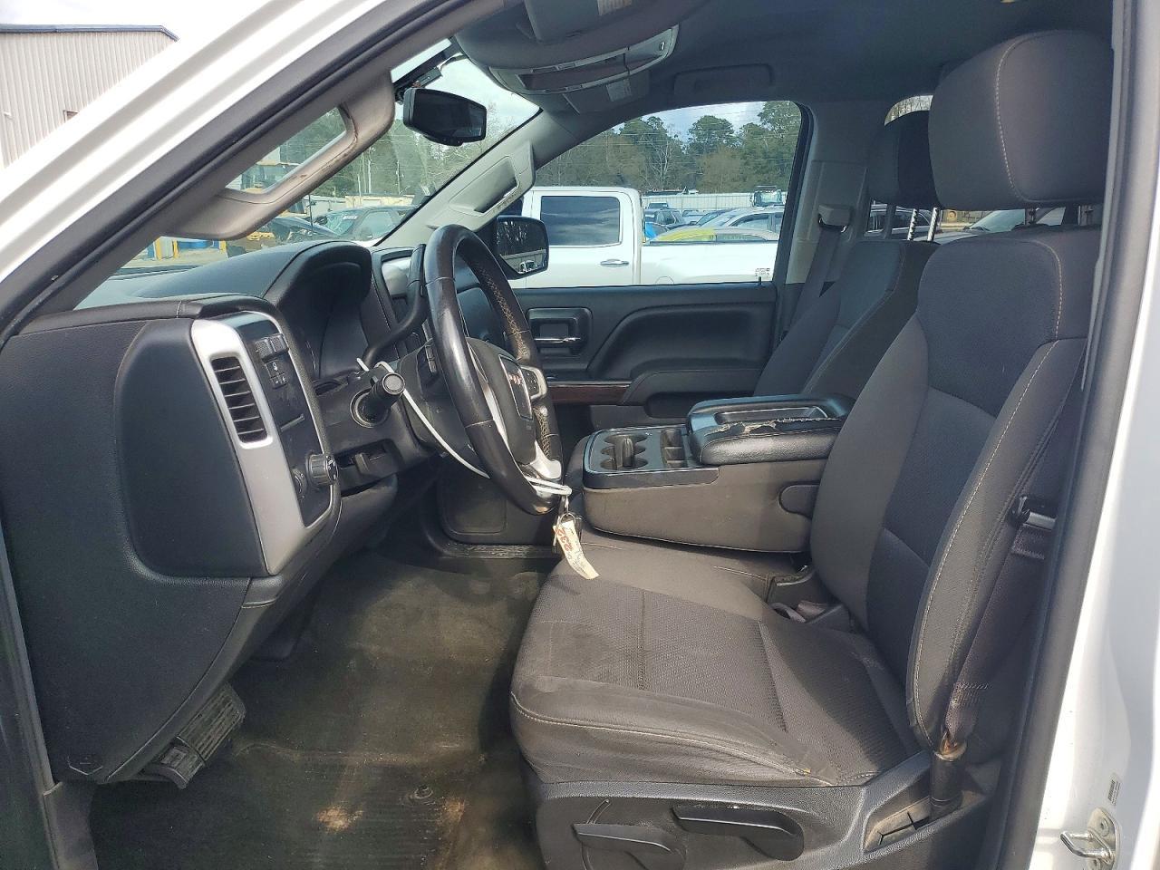 2016 GMC Sierra