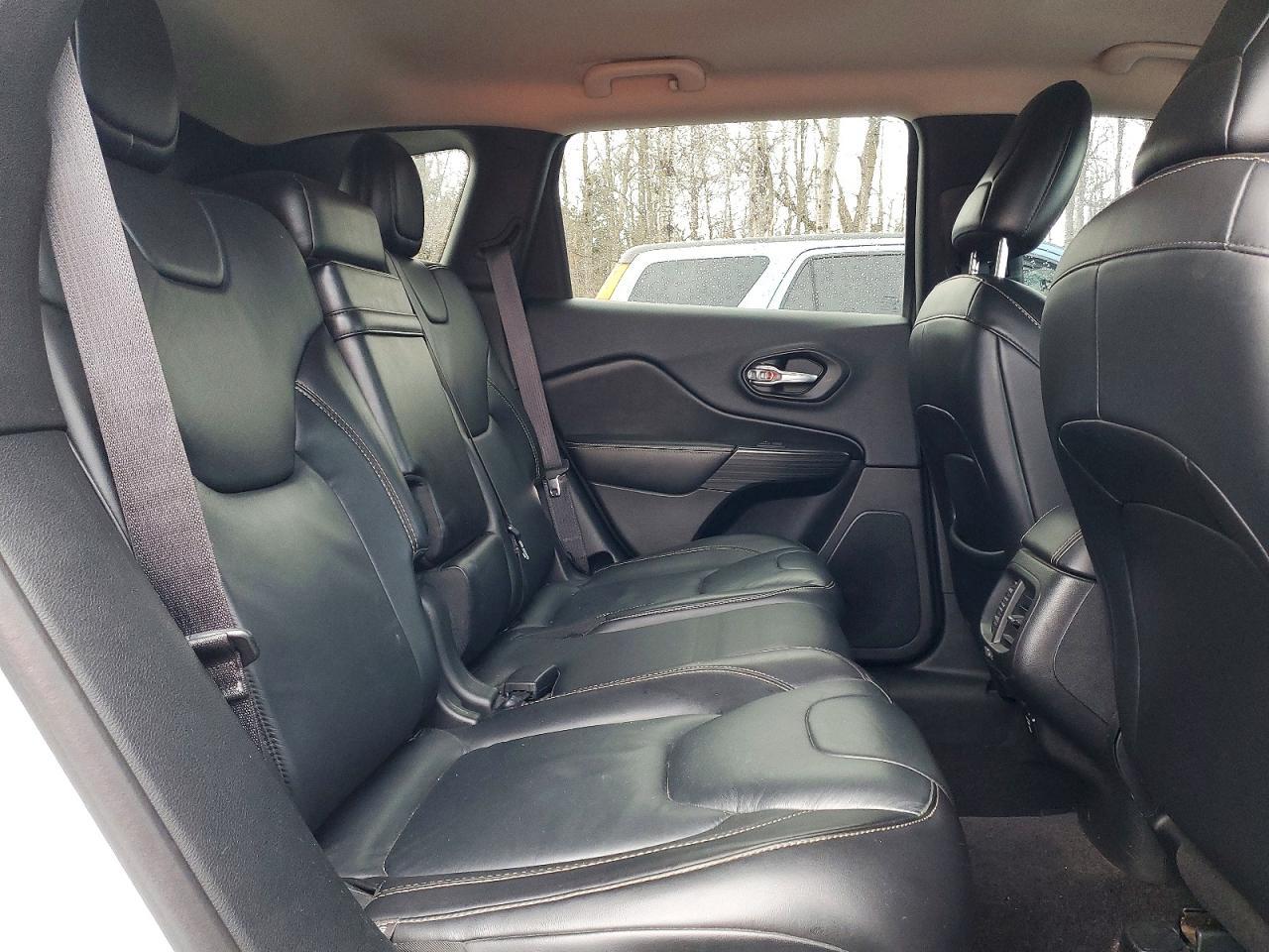 2016 JEEP CHEROKEE