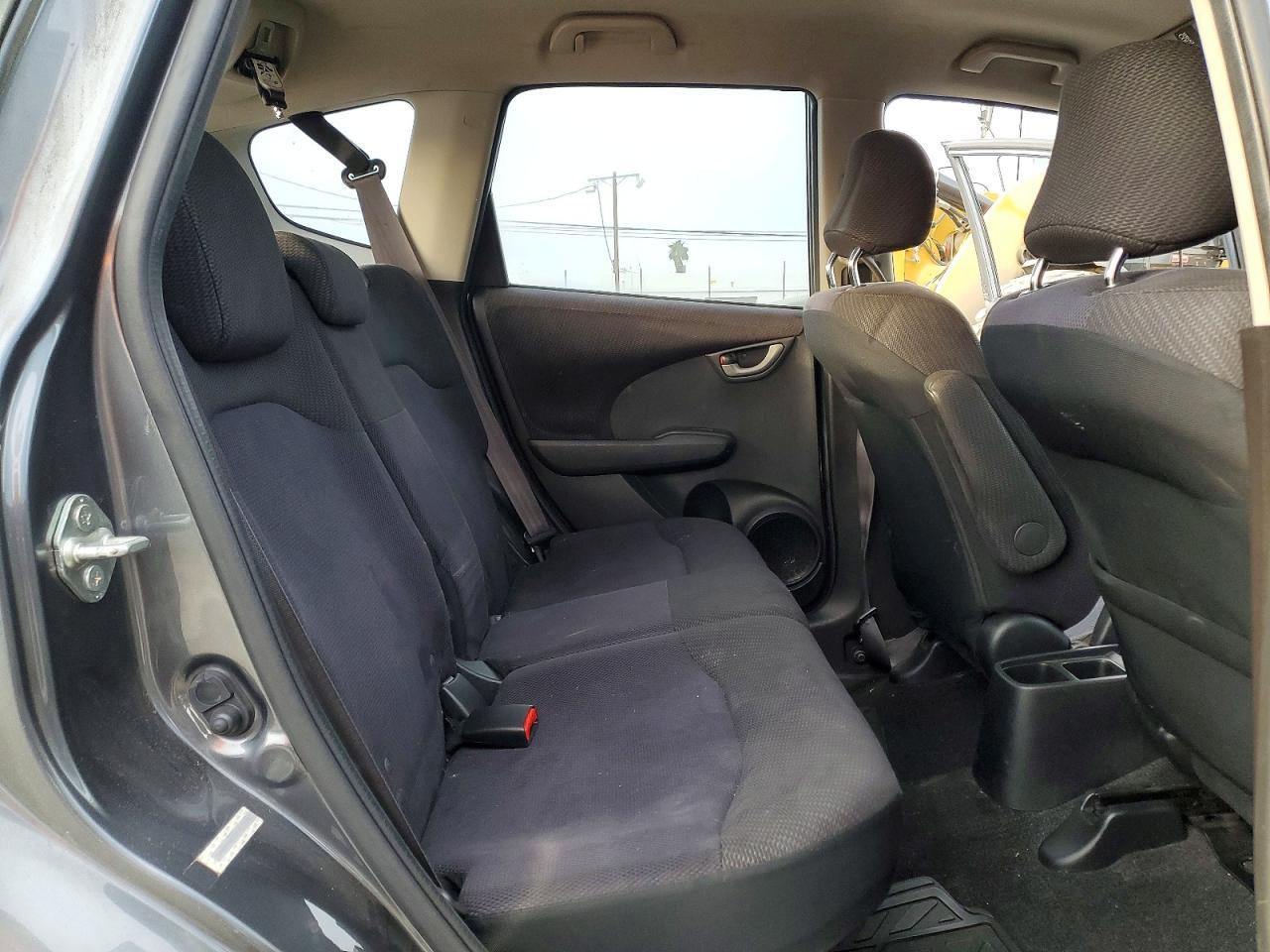 2013 HONDA FIT