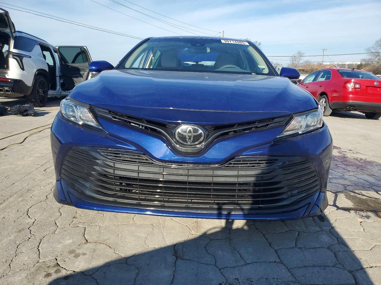 2018 TOYOTA CAMRY