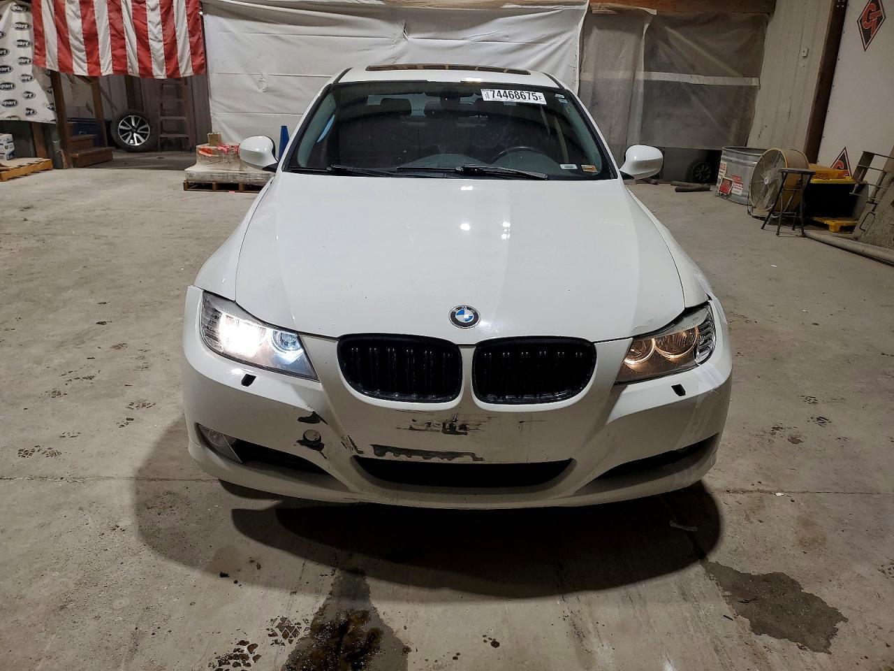 2011 BMW 3 SERIES