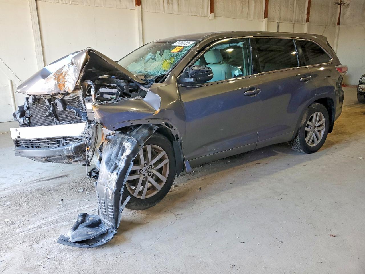 2015 TOYOTA HIGHLANDER