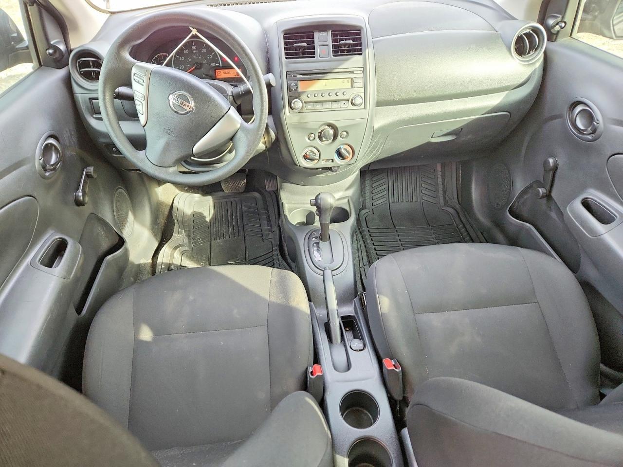 2015 NISSAN VERSA