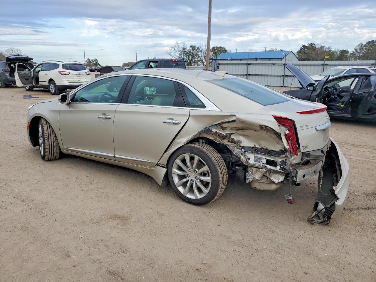 2016 CADILLAC XTS