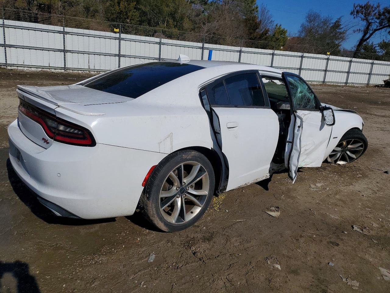 2015 DODGE CHARGER