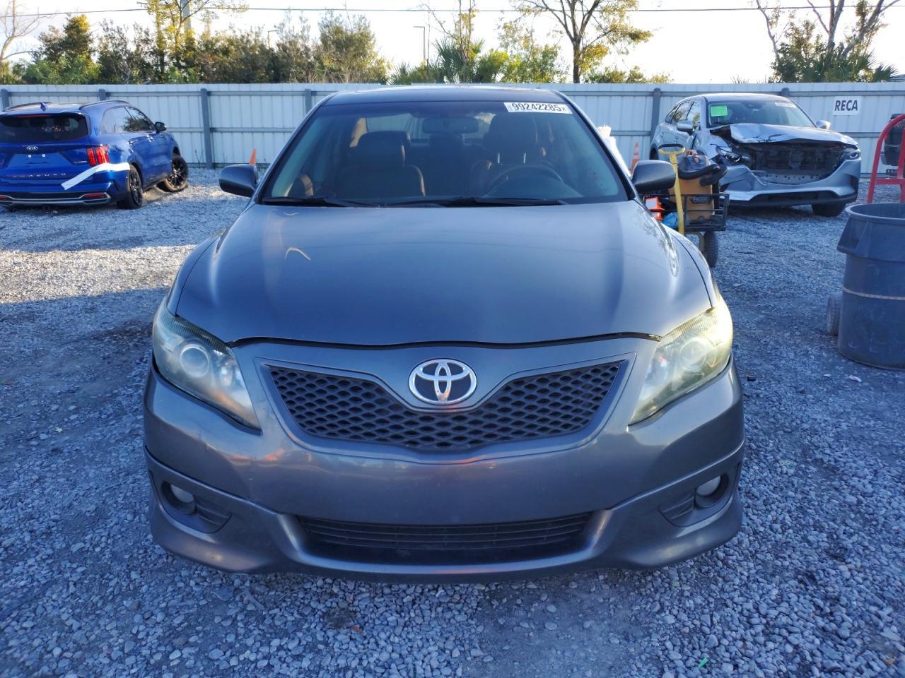 2010 TOYOTA CAMRY