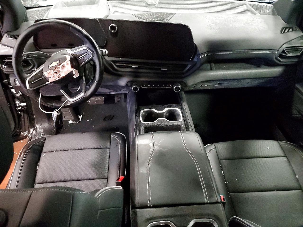 2025 CHEVROLET Silverado