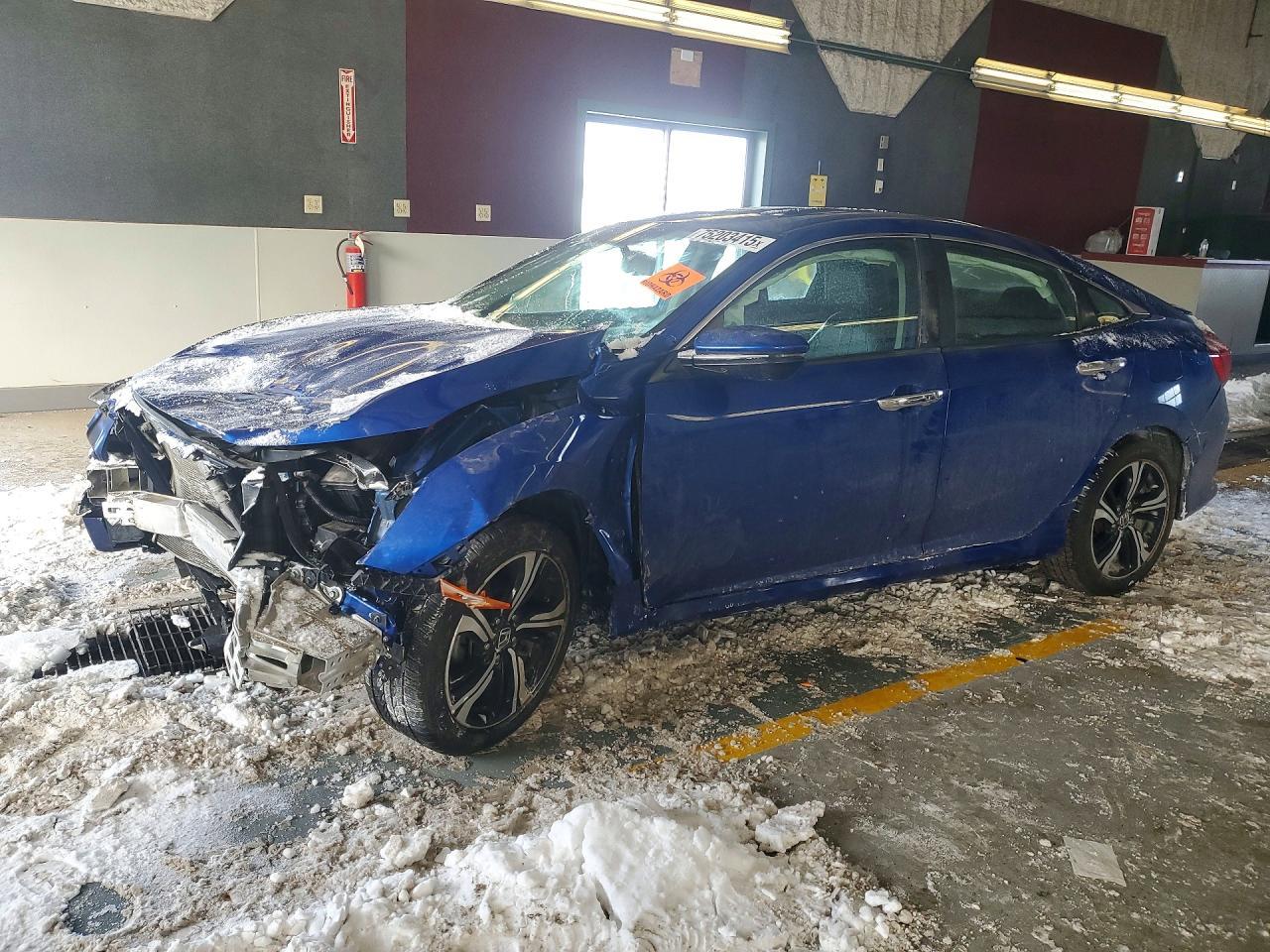 2016 HONDA CIVIC