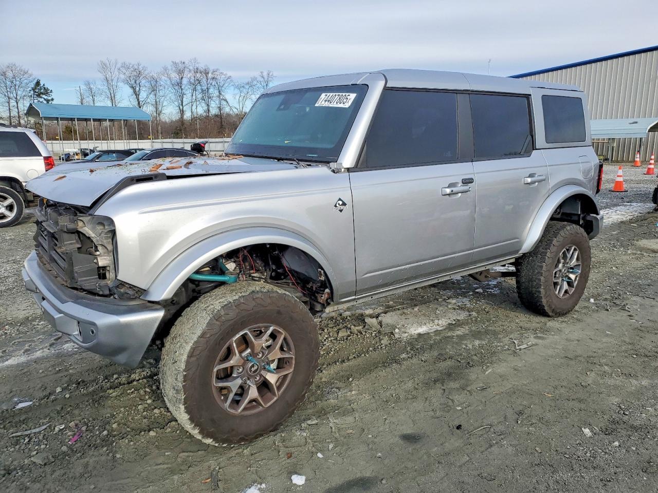 2022 FORD Bronco