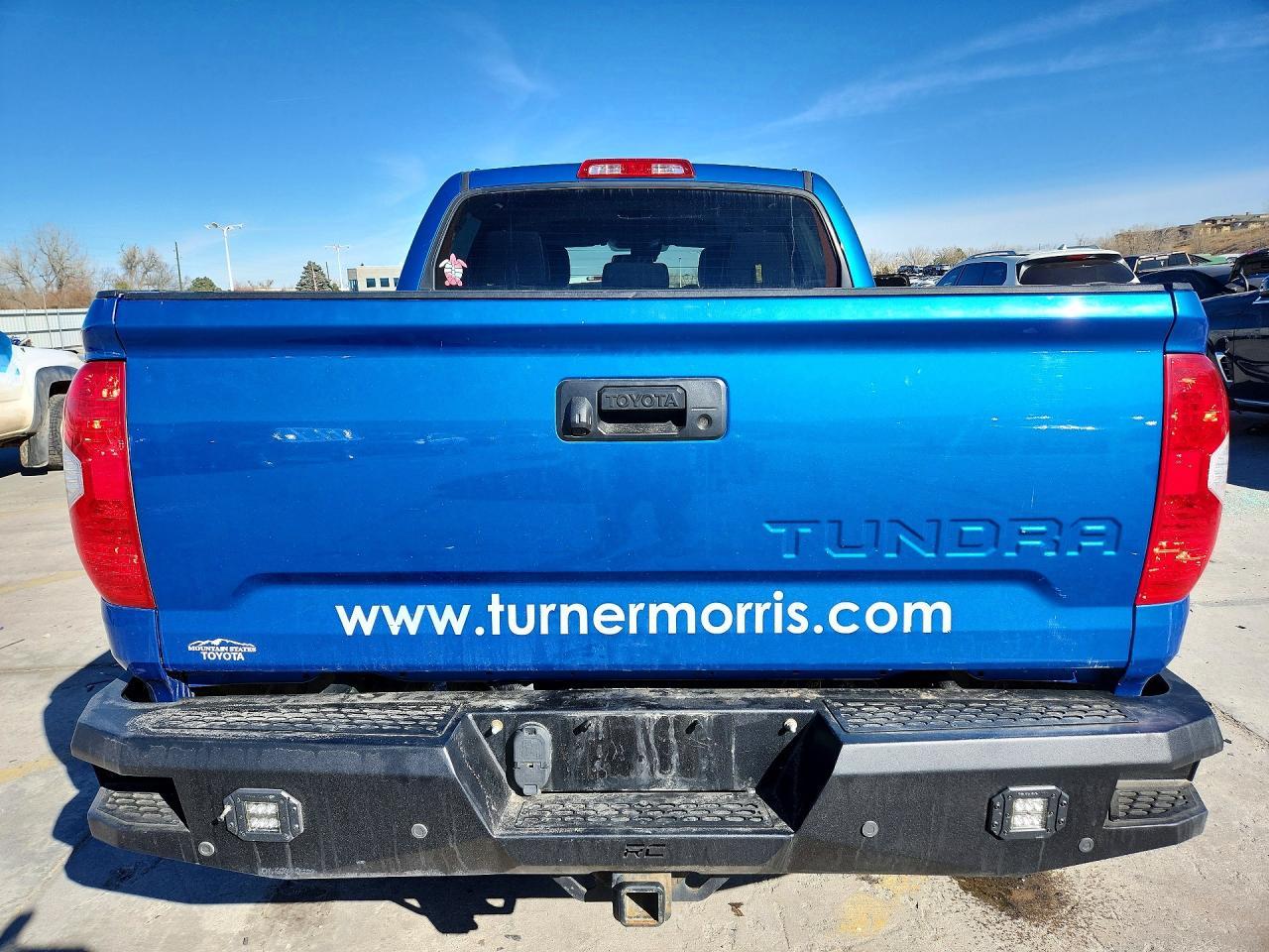 2018 TOYOTA TUNDRA