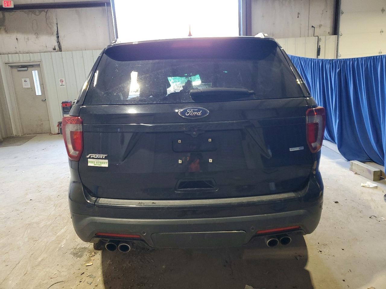 2018 FORD Explorer Sport Trac