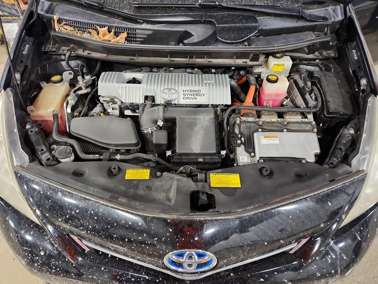 2012 TOYOTA PRIUS V