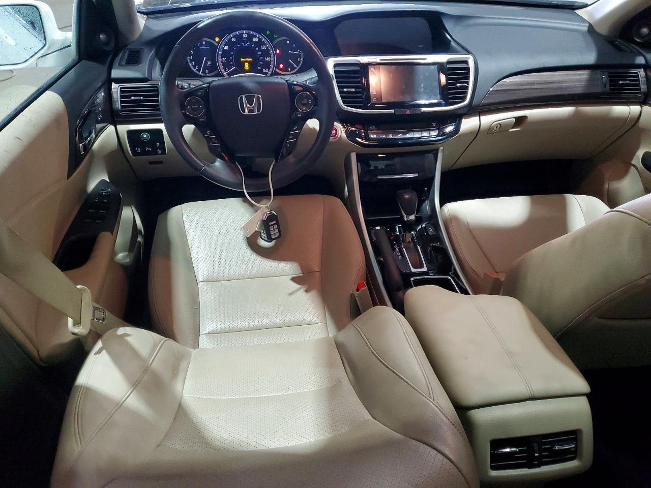 2017 HONDA ACCORD