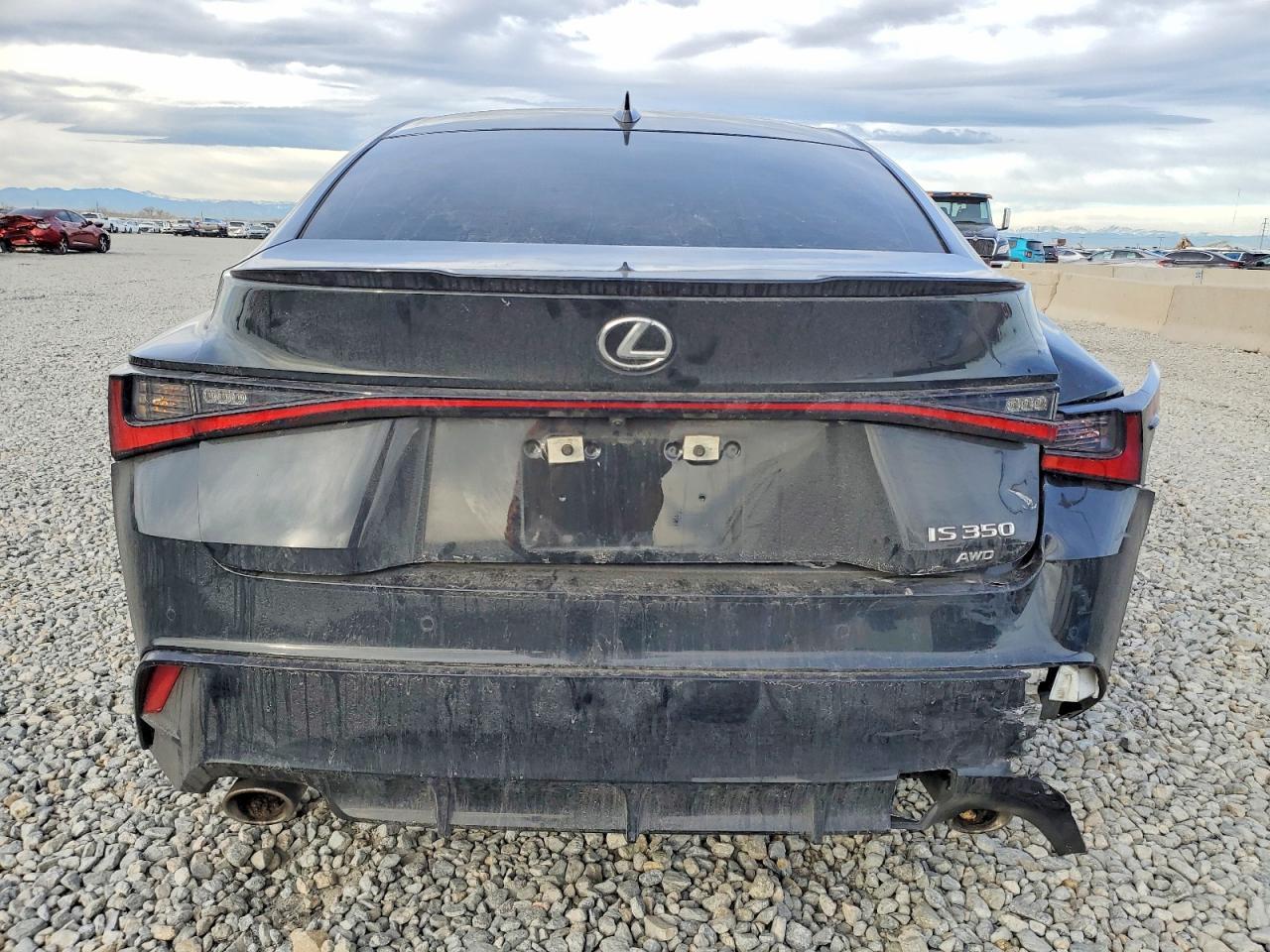 2025 LEXUS IS 350