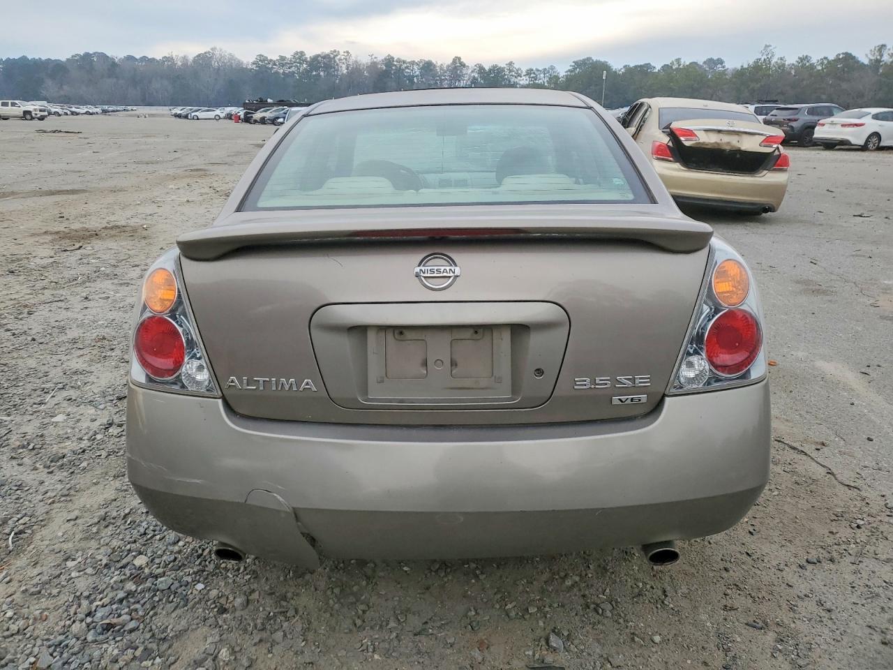 2004 NISSAN ALTIMA