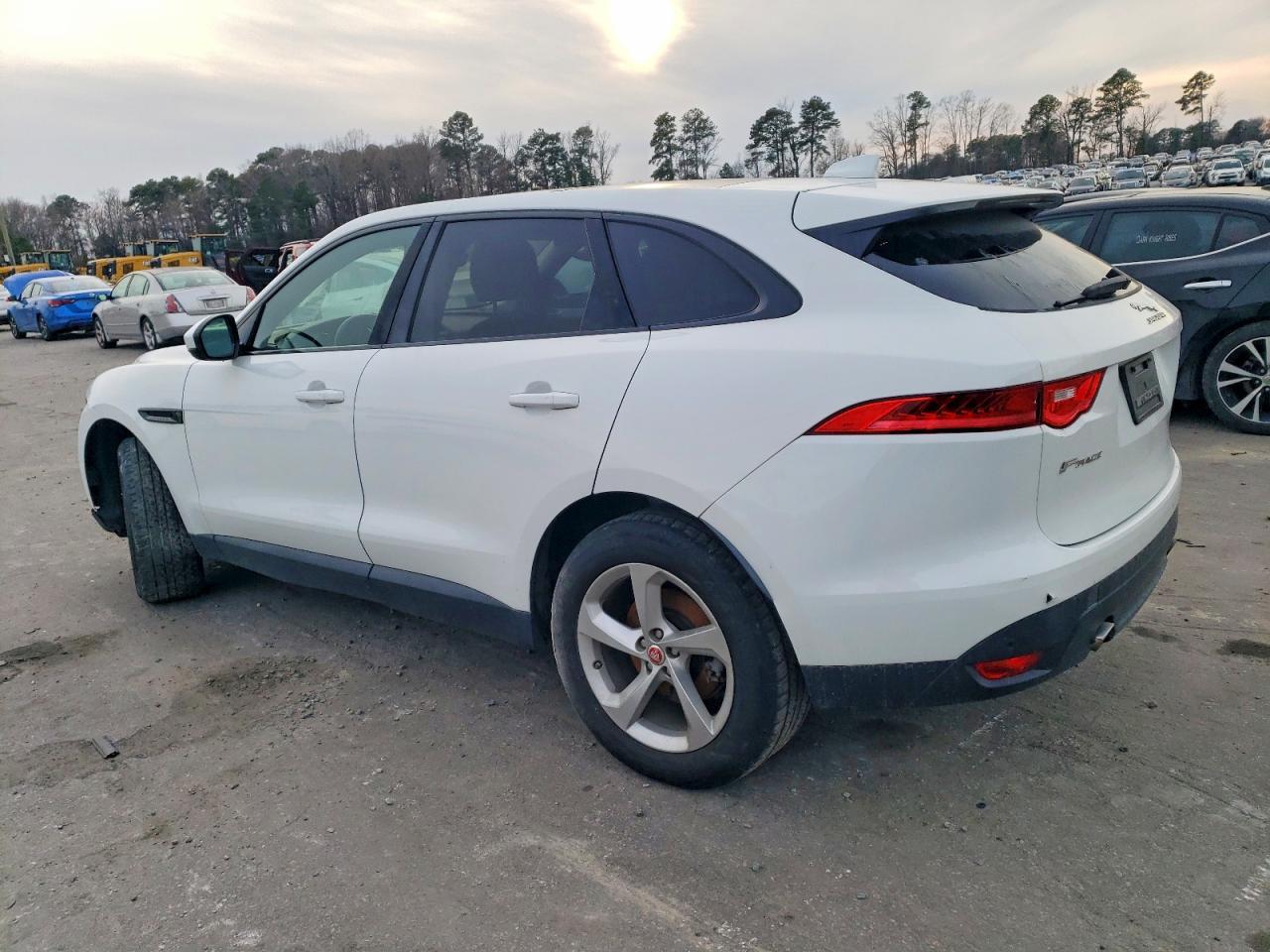 2019 JAGUAR F-Pace