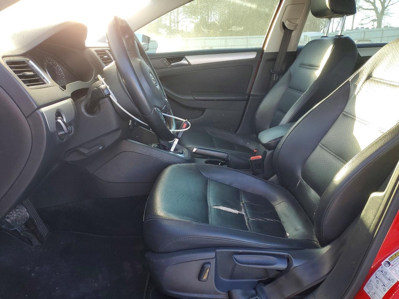 2013 VOLKSWAGEN JETTA