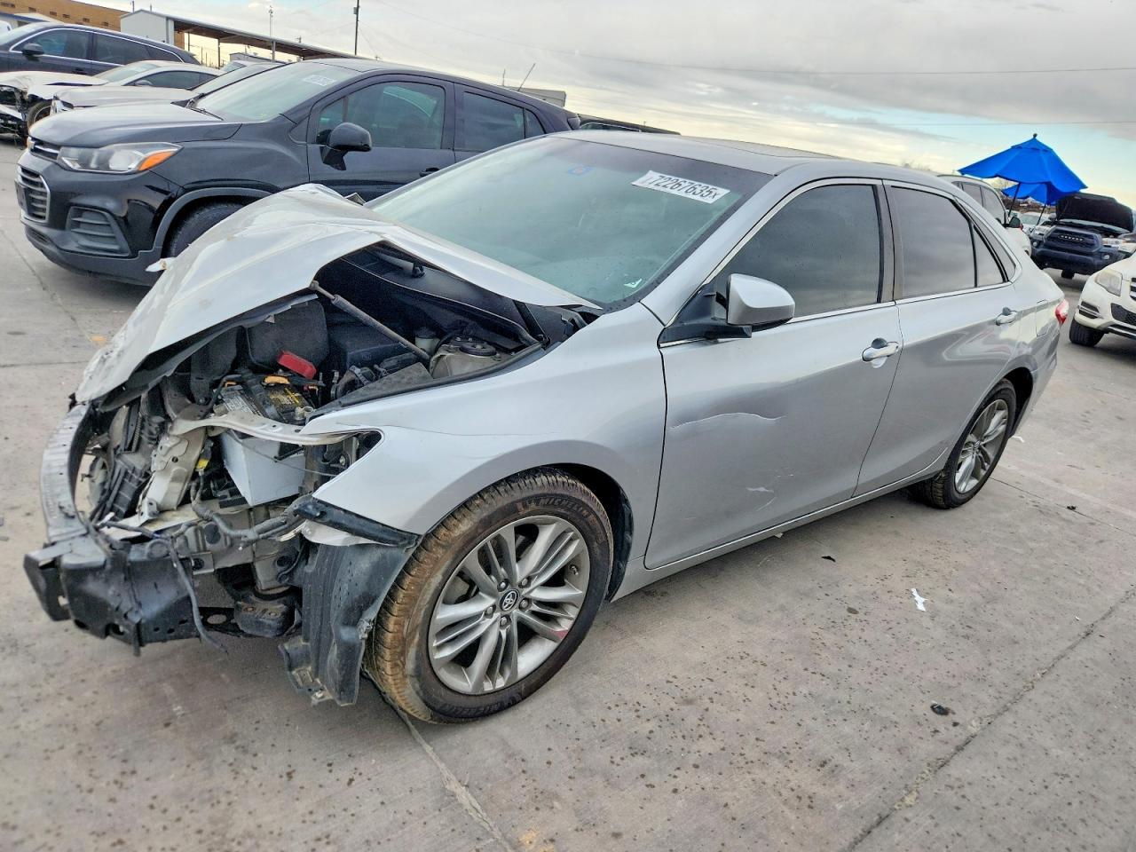 2017 TOYOTA CAMRY