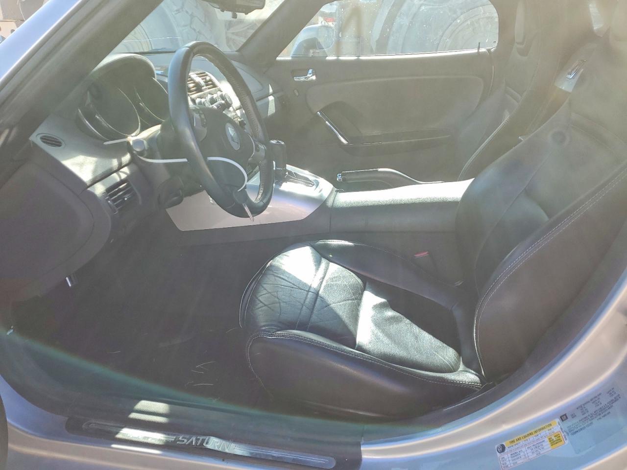 2009 SATURN Sky