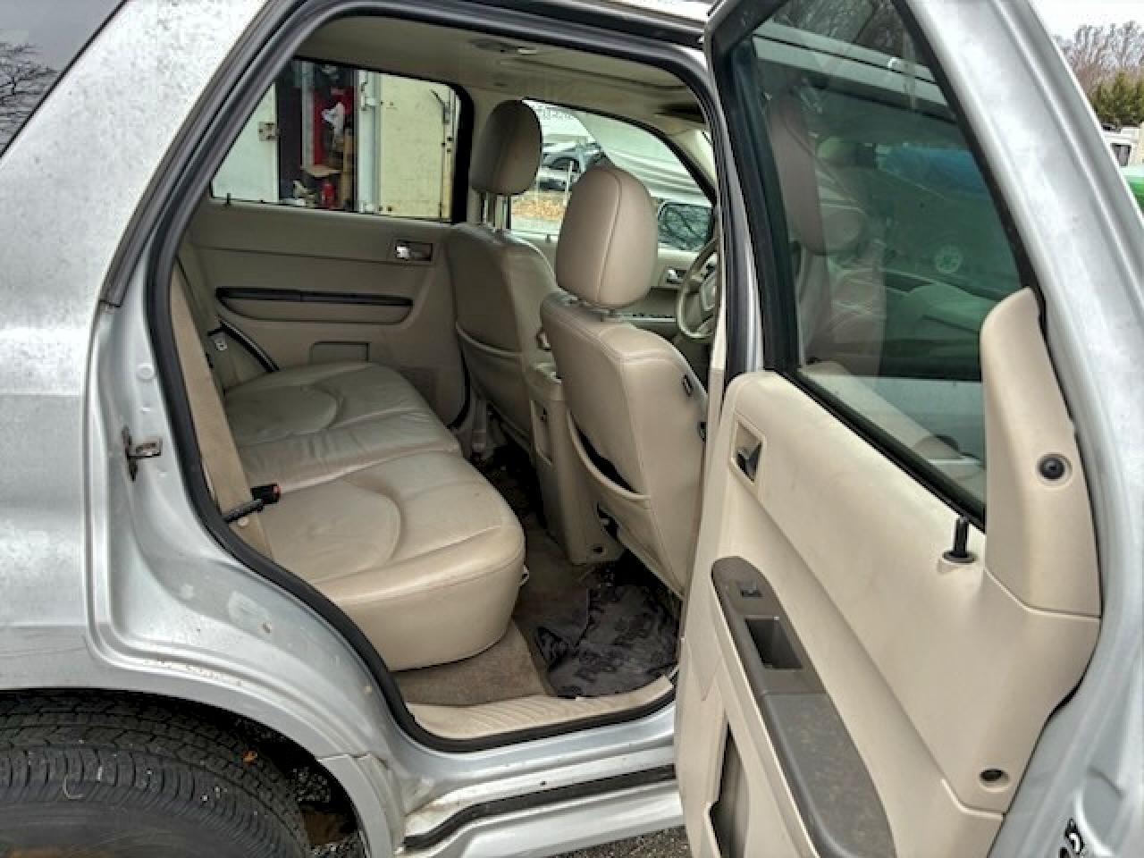2008 MERCURY Mariner