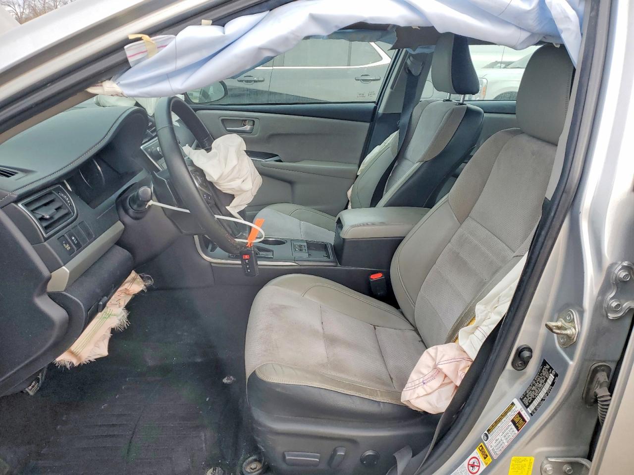 2015 TOYOTA CAMRY