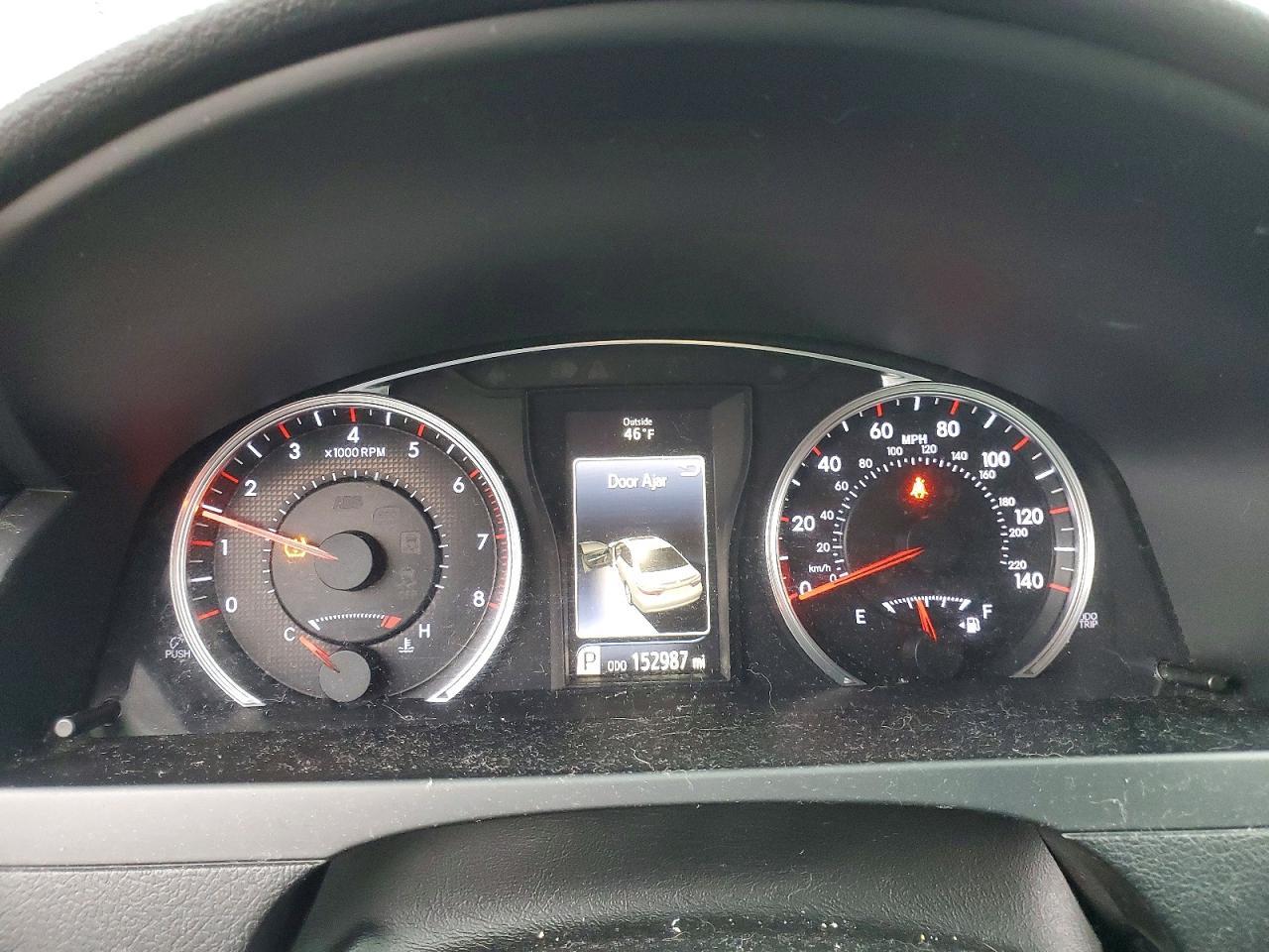 2016 TOYOTA CAMRY
