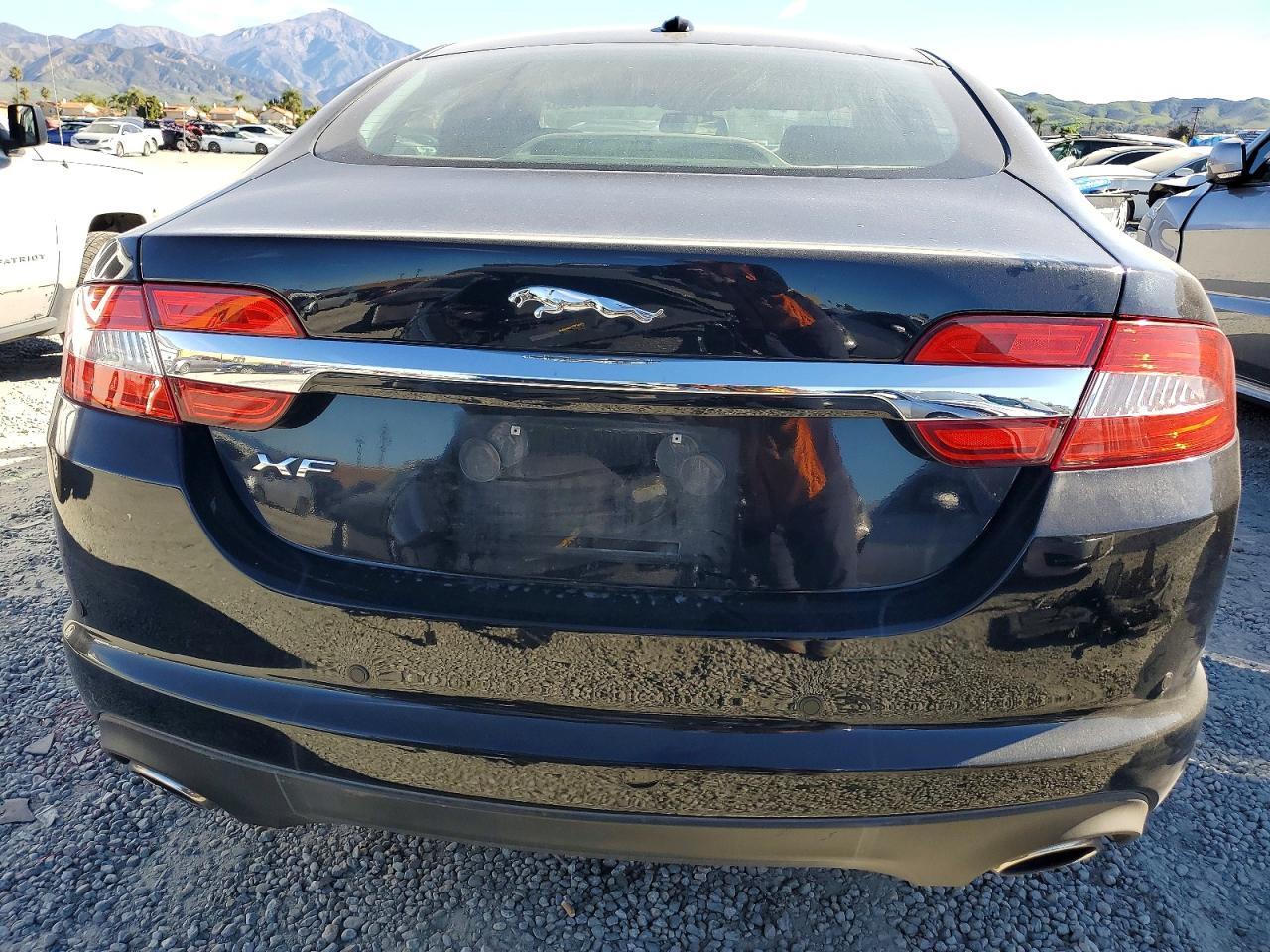 2012 JAGUAR XF