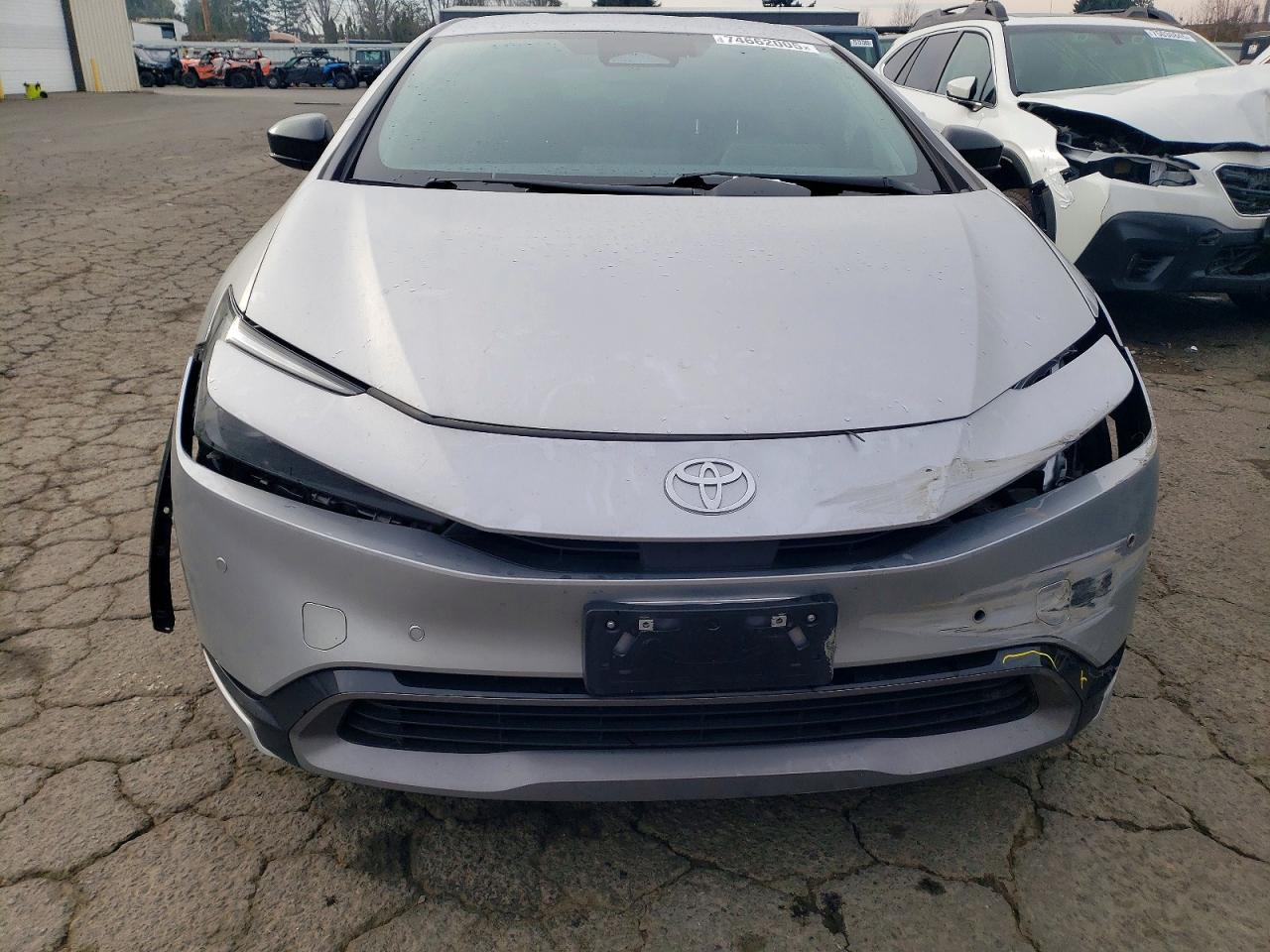 2024 TOYOTA PRIUS