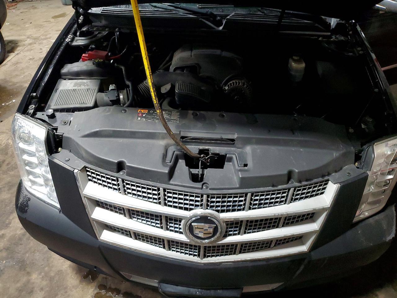 2012 CADILLAC ESCALADE