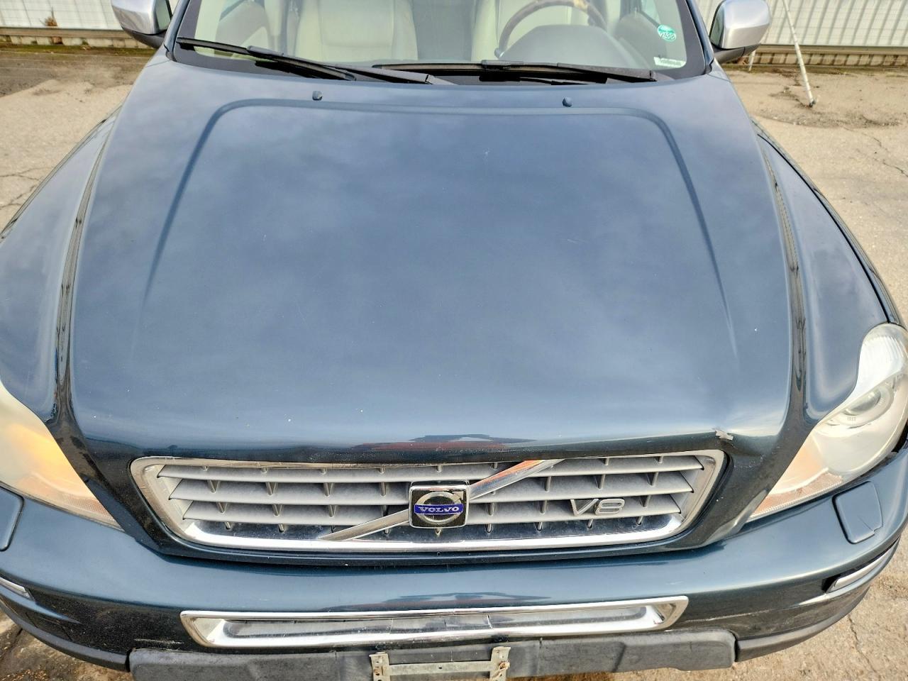 2009 VOLVO XC90