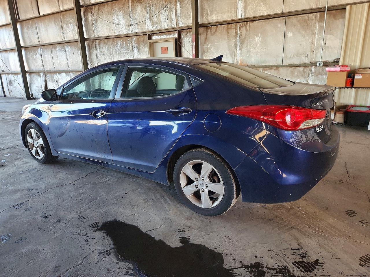 2011 HYUNDAI ELANTRA