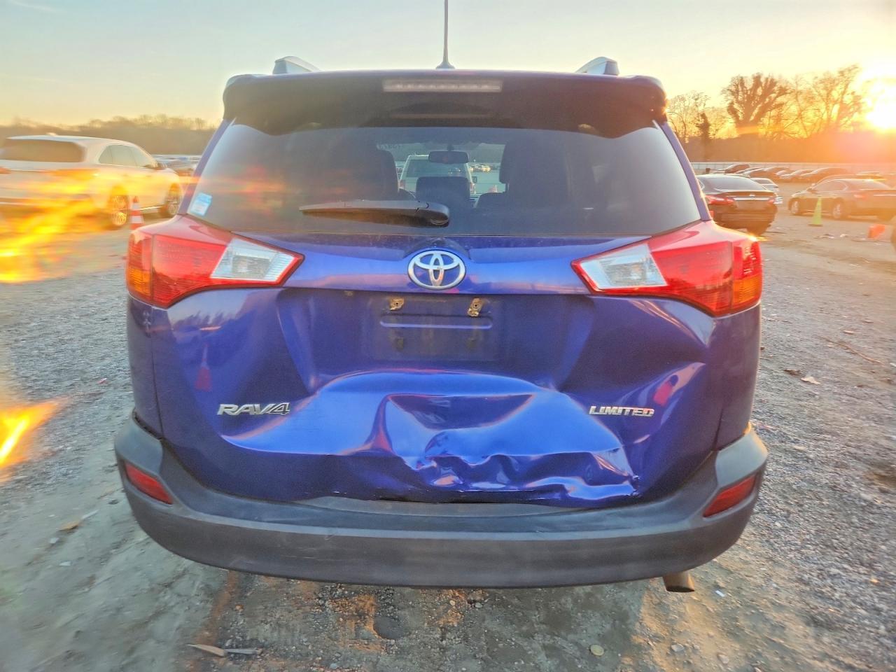 2015 TOYOTA RAV4