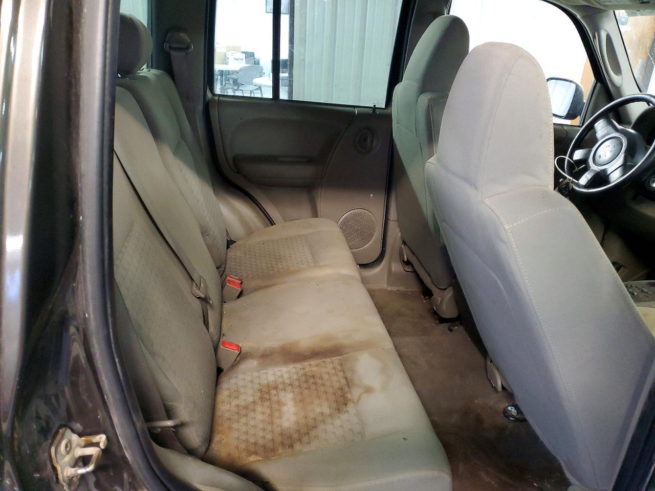 2006 JEEP Liberty