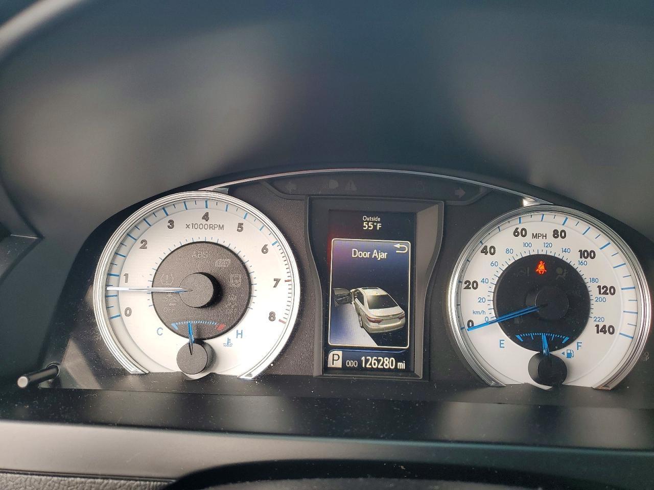 2016 TOYOTA CAMRY
