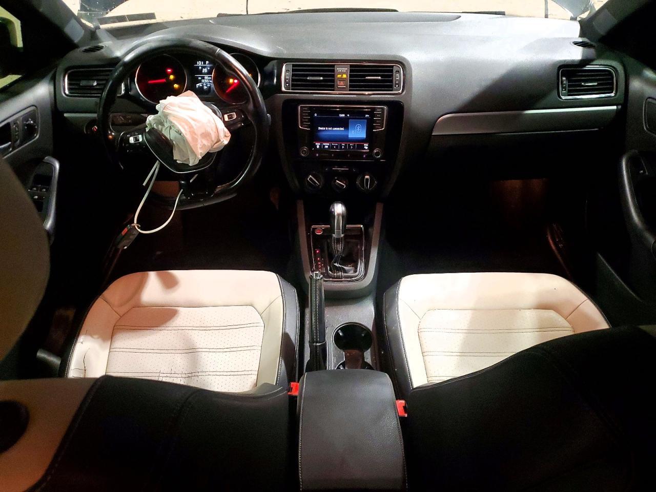 2016 VOLKSWAGEN JETTA