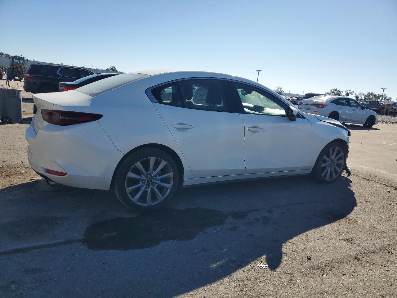 2019 MAZDA 3