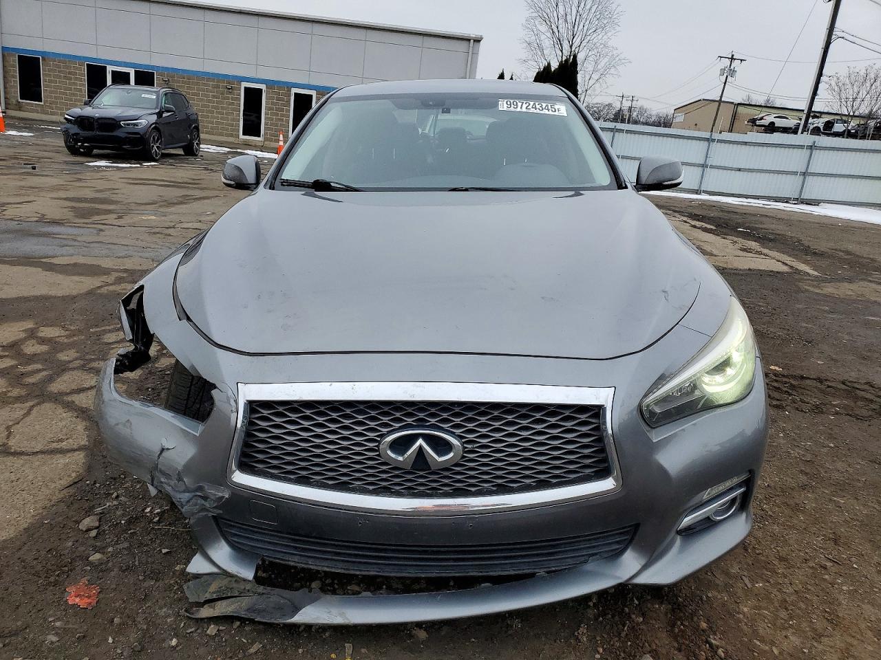 2017 INFINITI Q50