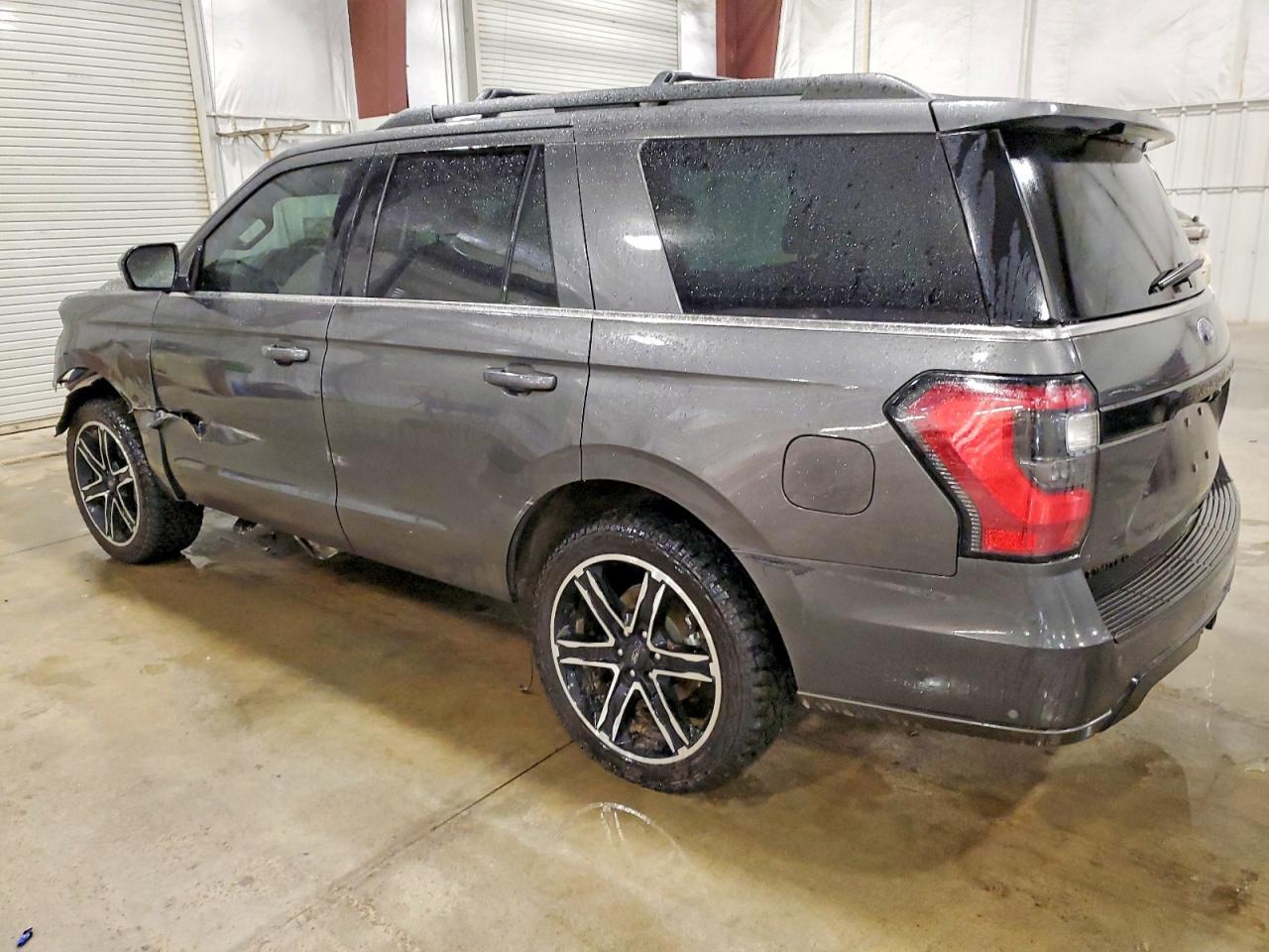 2021 FORD Expedition