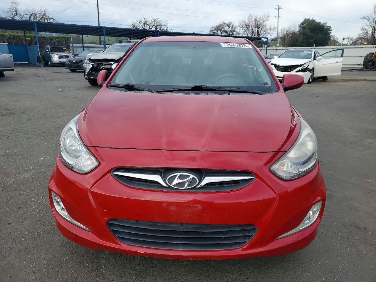 2013 HYUNDAI ACCENT