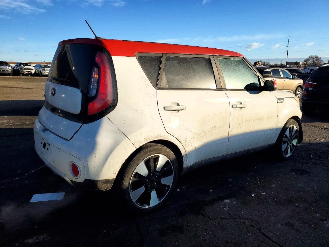 2017 KIA SOUL