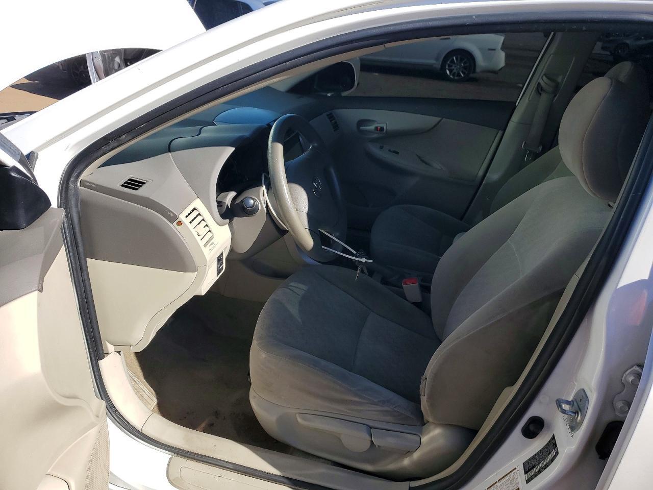 2009 TOYOTA COROLLA