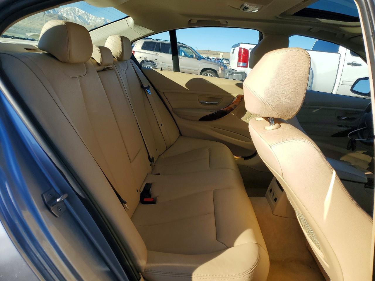2014 BMW 3 SERIES