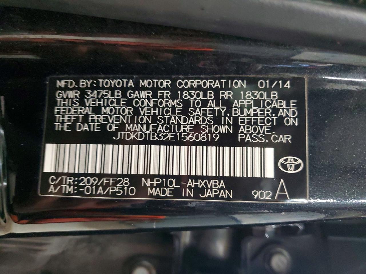 2014 TOYOTA Prius c