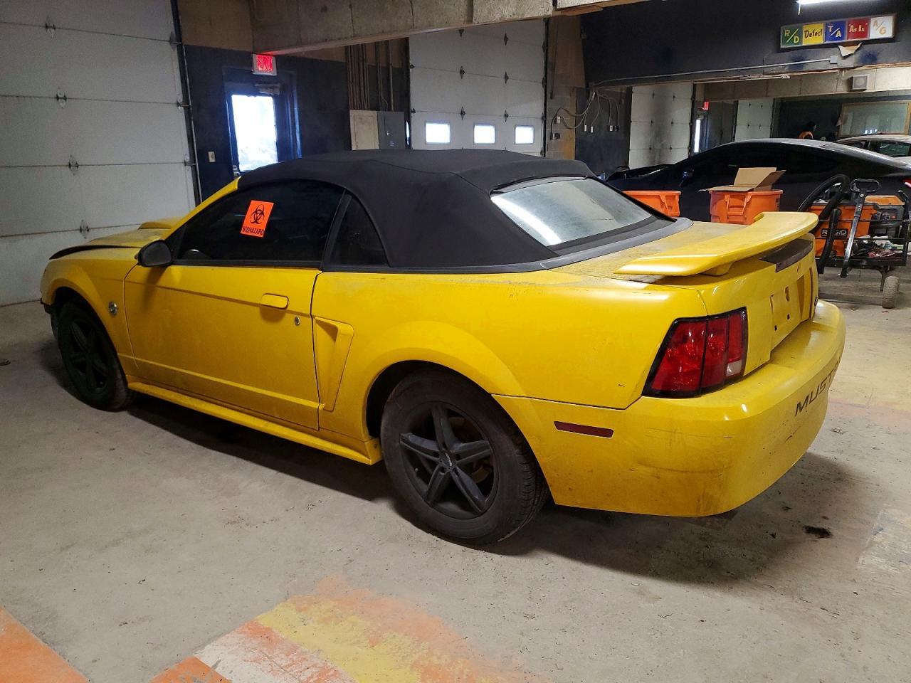 2004 FORD MUSTANG