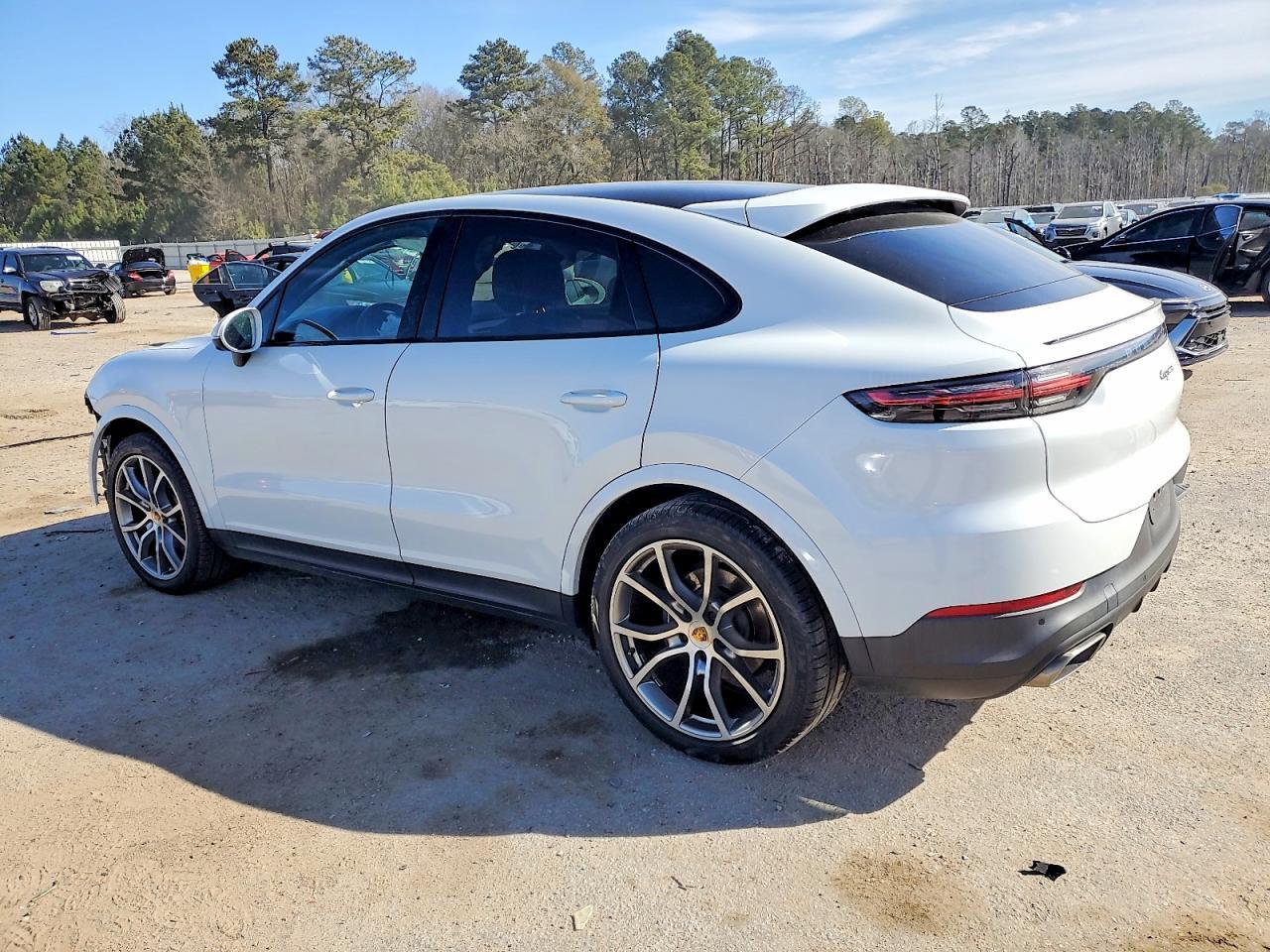 2021 PORSCHE CAYENNE