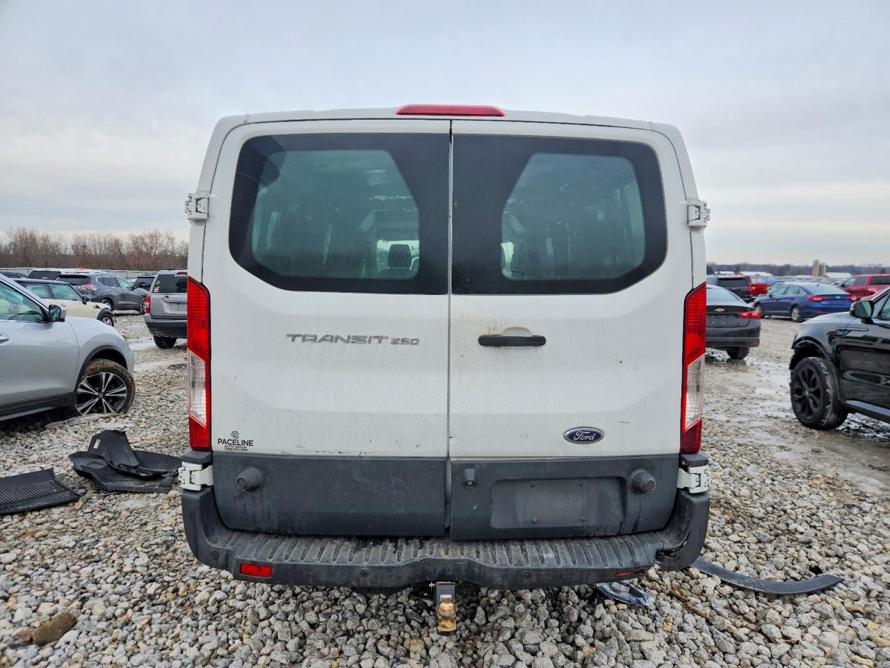 2015 FORD Transit