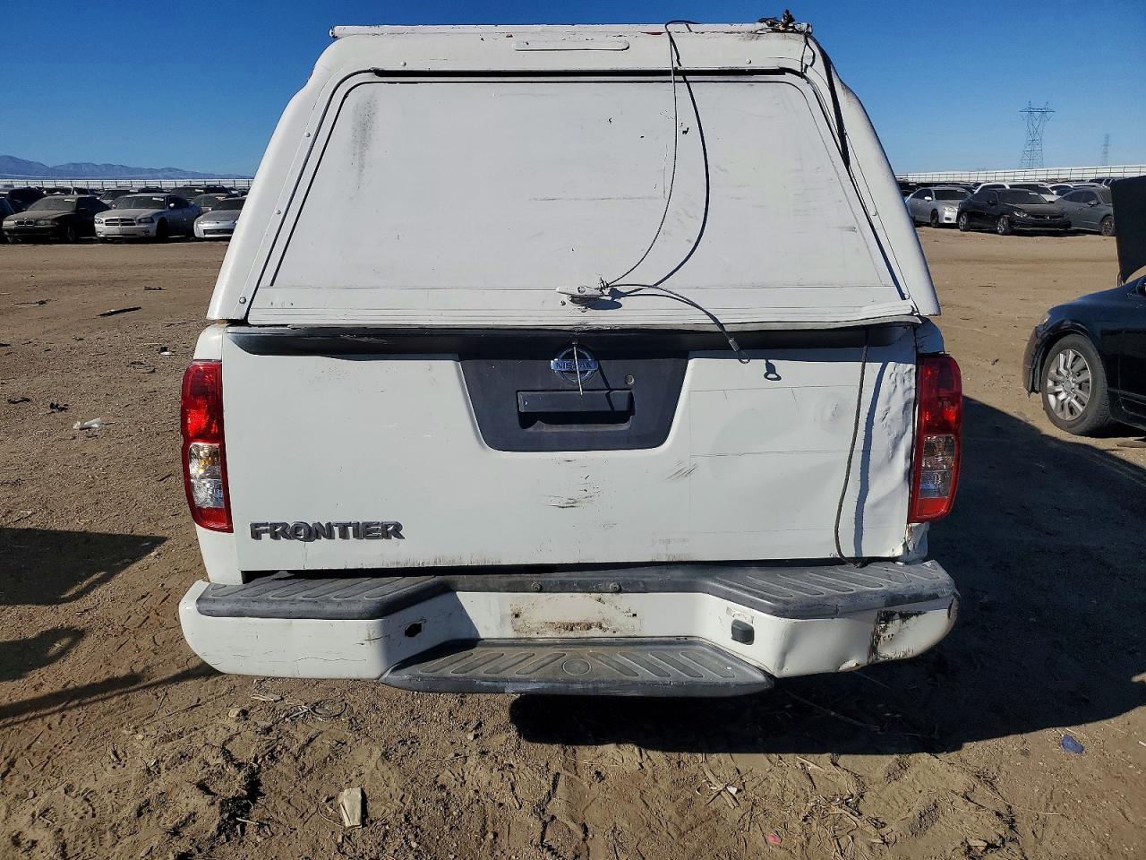 2017 NISSAN Frontier