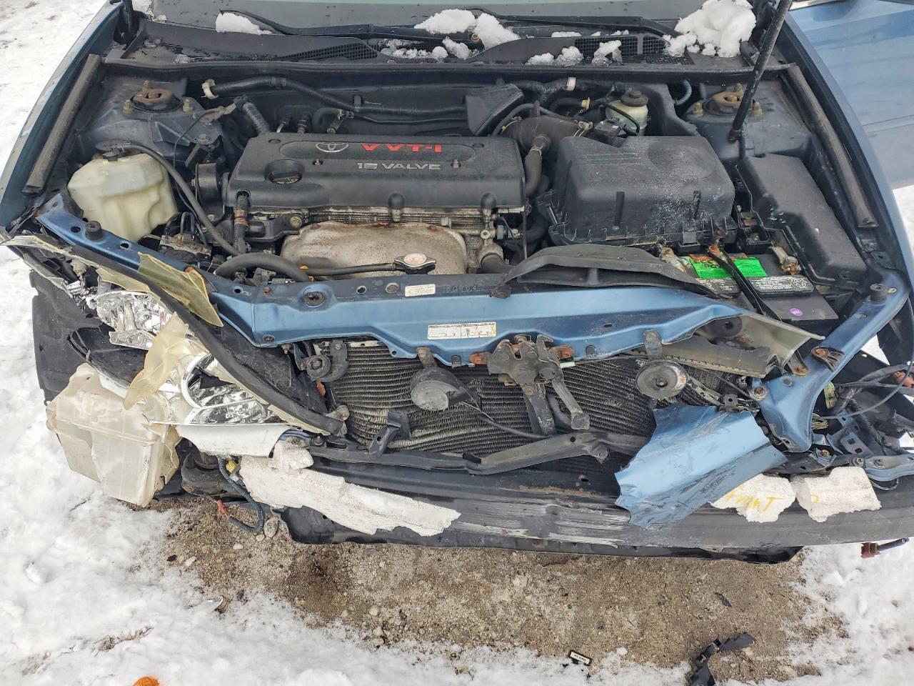 2004 TOYOTA CAMRY