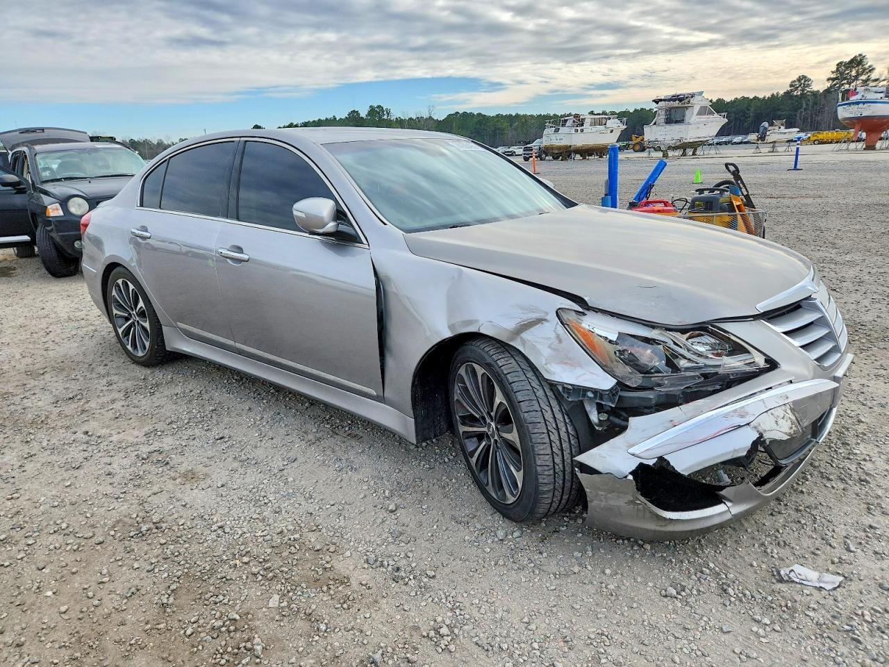2012 HYUNDAI GENESIS